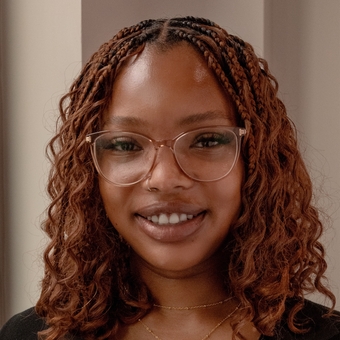 Esther Irete's Headshot