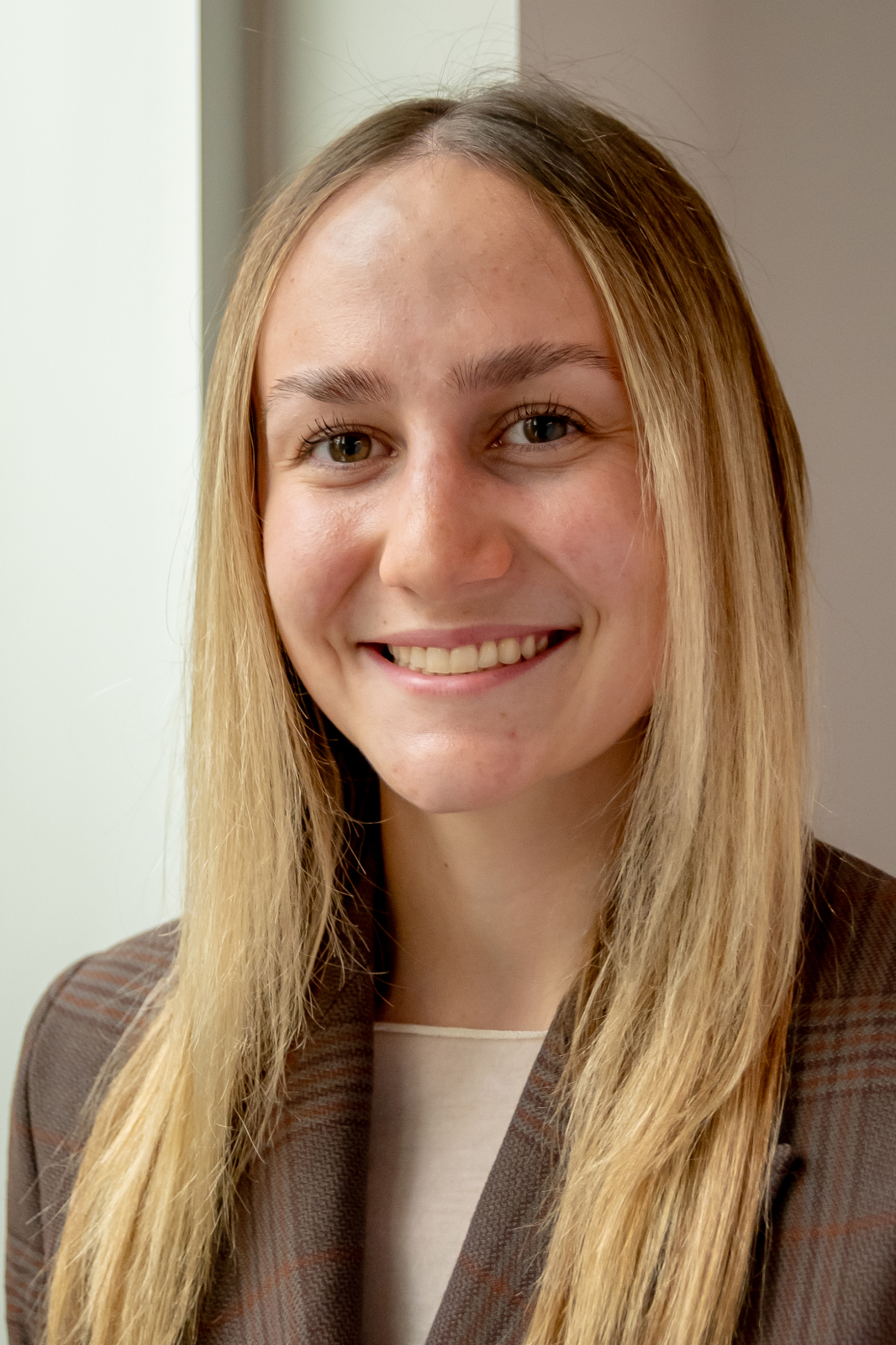 Ally Bosch's Headshot